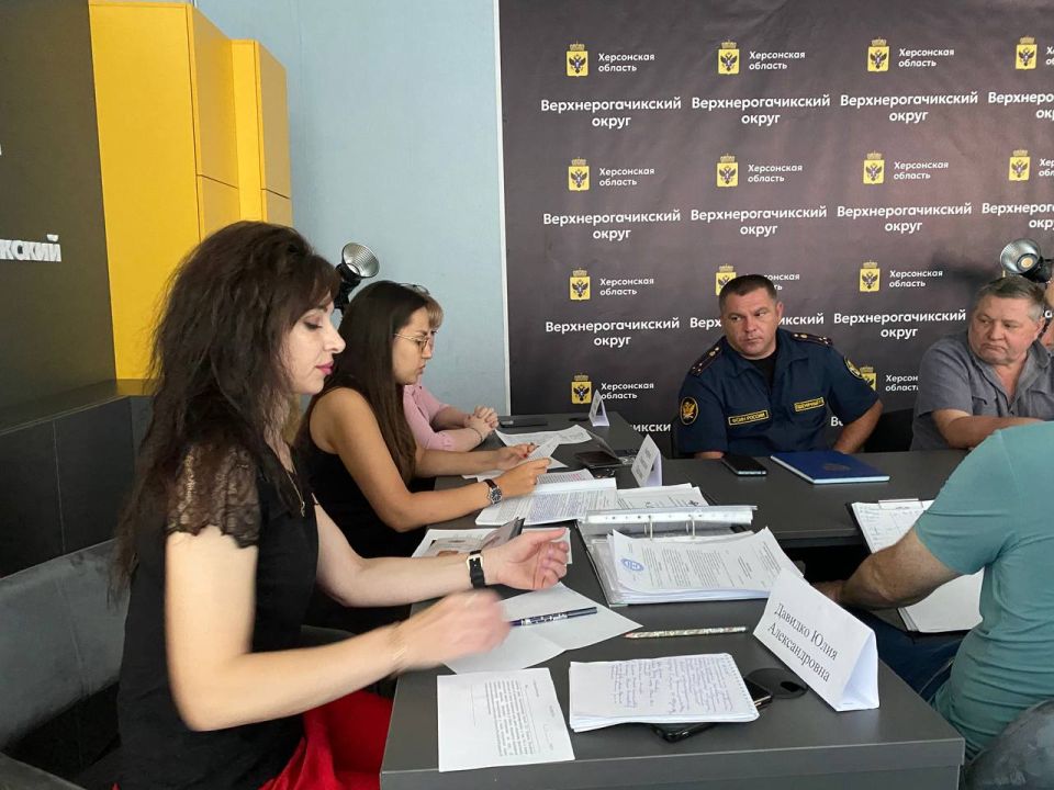 Комиссия по делам несовершеннолетних и защите их прав Верхнерогачикского округа рассмотрела четыре административных дела Комиссия по делам несовершеннолетних и защите их прав Верхнерогачикского округа рассмотрела четыре административных дела