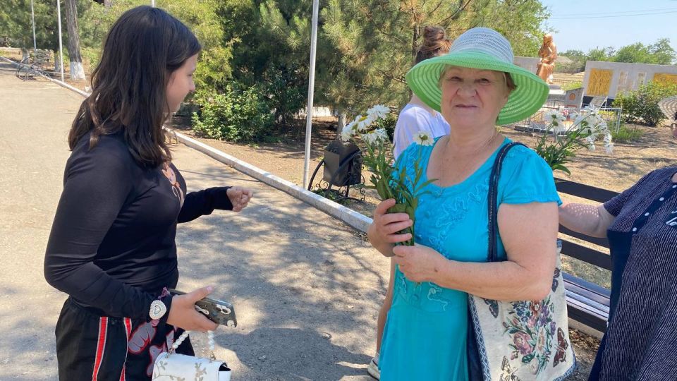 Праздник семьи, любви и верности в Новодмитровке Второй Праздник семьи, любви и верности в Новодмитровке Второй