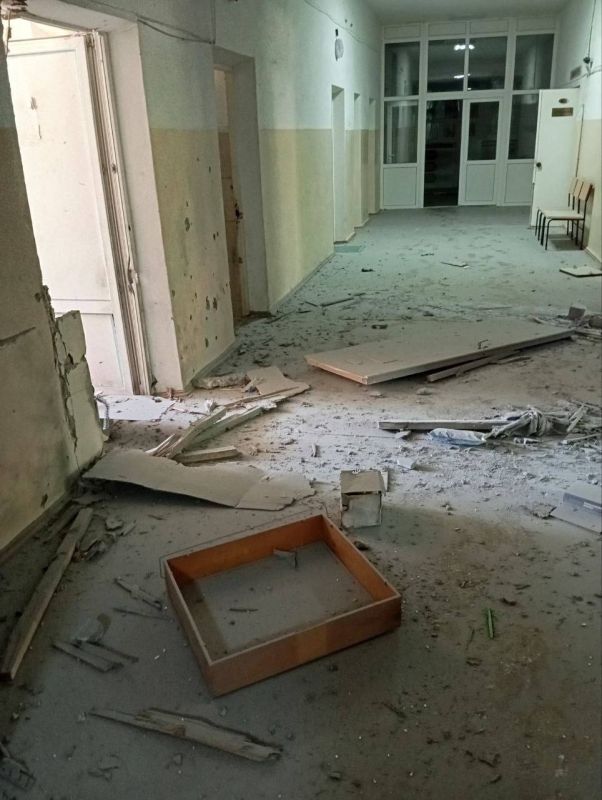 В Новой Каховке ударом ВФУ уничтожена поликилника В Новой Каховке ударом ВФУ уничтожена поликилника
