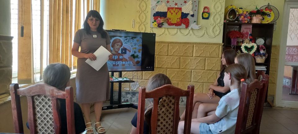 В Плавском долгожителей семейной жизни чествовали в День семьи, любви и верности В Плавском долгожителей семейной жизни чествовали в День семьи, любви и верности