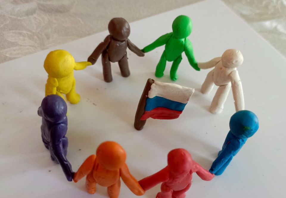 Ко Дню семьи, любви и верности в Архангельскослободской и Красноподольской библиотеках прошли увлекательные мероприятия Ко Дню семьи, любви и верности в Архангельскослободской и Красноподольской библиотеках прошли увлекательные мероприятия