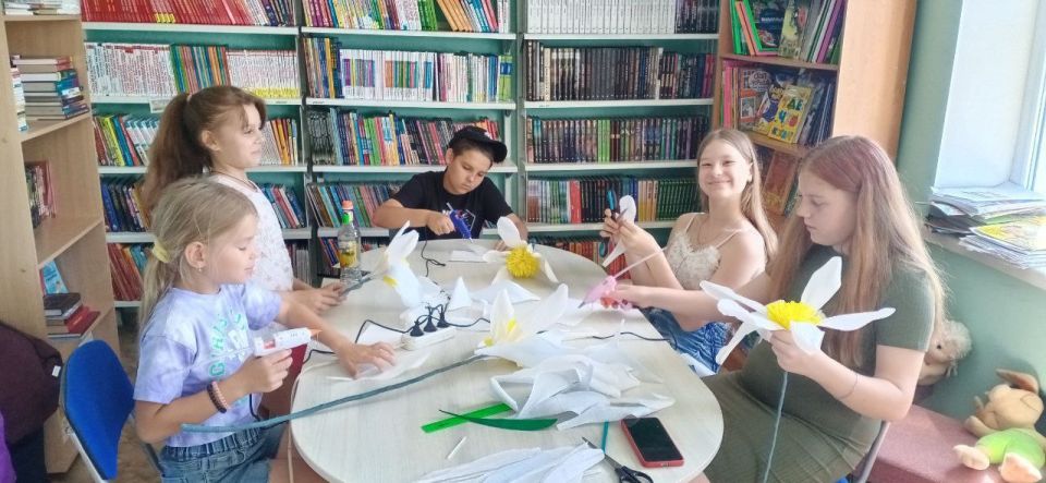 В учреждениях культуры Каховского округа прошли мероприятия ко Дню семьи, любви и верности В учреждениях культуры Каховского округа прошли мероприятия ко Дню семьи, любви и верности