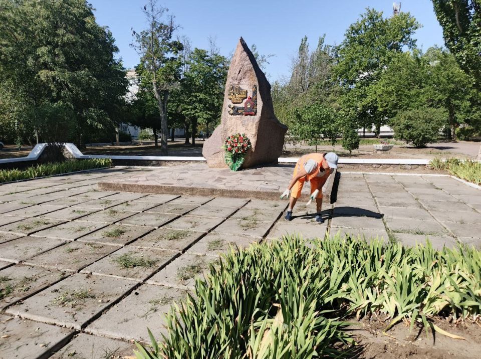 Бережно храним и гордимся! В городском округе город Новая Каховка помнят о воинах, погибших в боях Бережно храним и гордимся! В городском округе город Новая Каховка помнят о воинах, погибших в боях