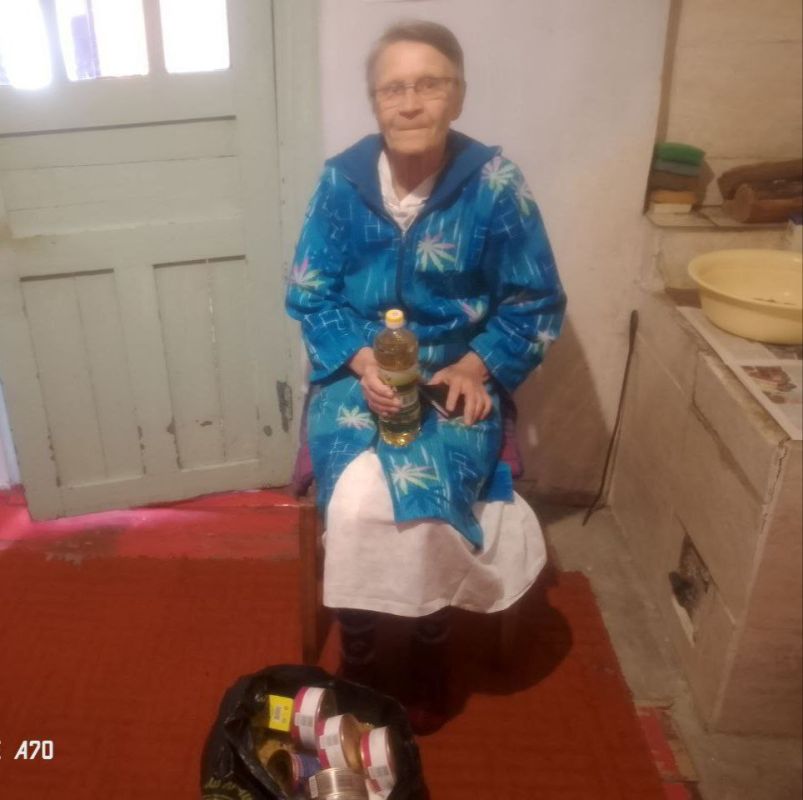 Более 650 продуктовых наборов получили жители Раздольного и Васильевского территориального отдела Более 650 продуктовых наборов получили жители Раздольного и Васильевского территориального отдела