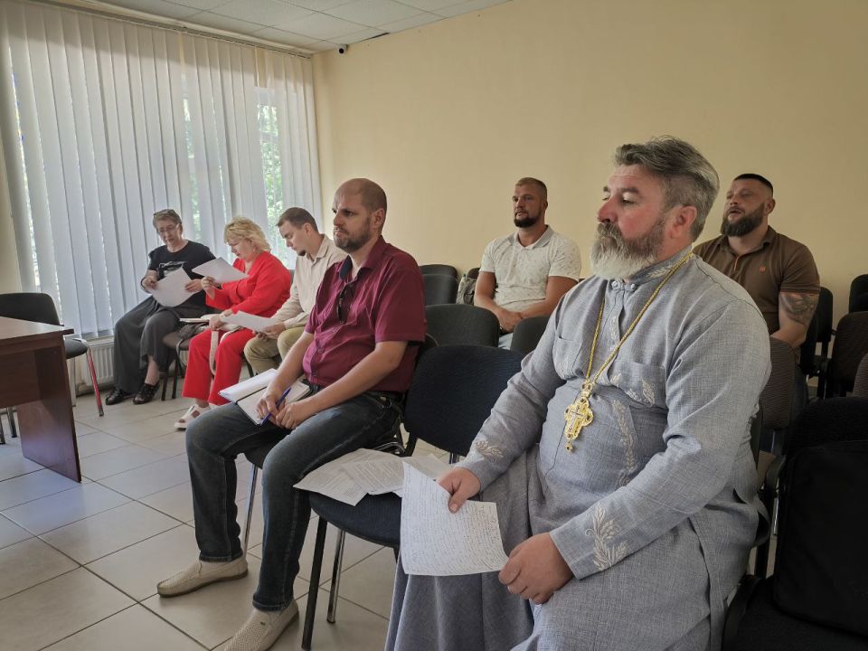 В Алешкинском округе состоялось первое в Херсонской области заседание Совета по защите традиционных российских духовно-нравственных ценностей, культуры и исторической памяти на муниципальном уровне В Алешкинском округе состоялось первое в Херсонской области заседание Совета по защите традиционных российских духовно-нравственных ценностей, культуры и исторической памяти на муниципальном уровне