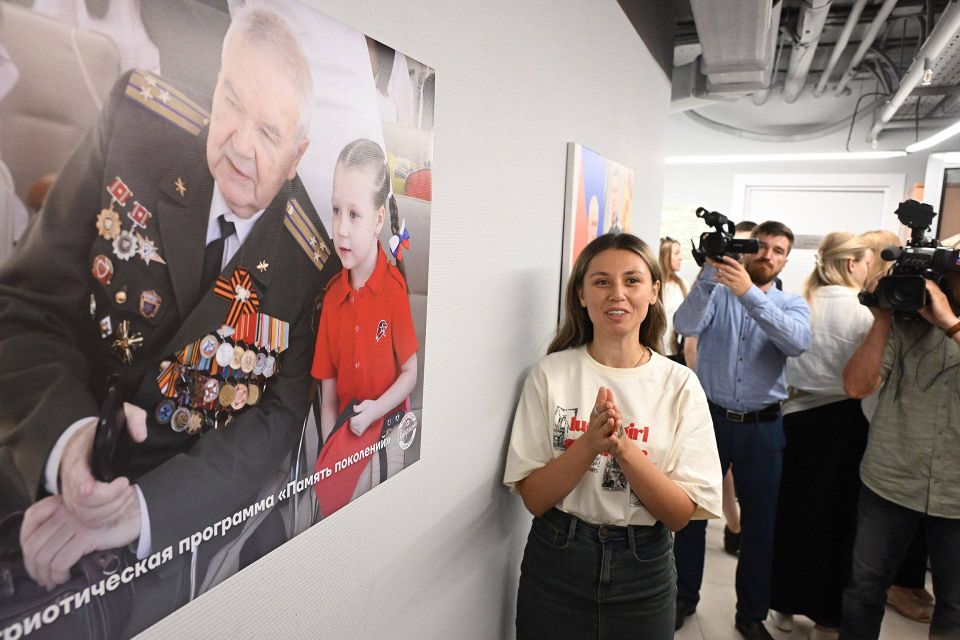 Молодым парламентариям Херсонской области рассказали о реализации молодежной политики на Дону Молодым парламентариям Херсонской области рассказали о реализации молодежной политики на Дону