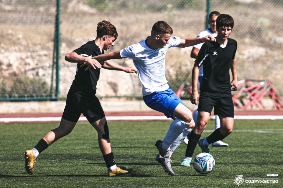 #U17          !