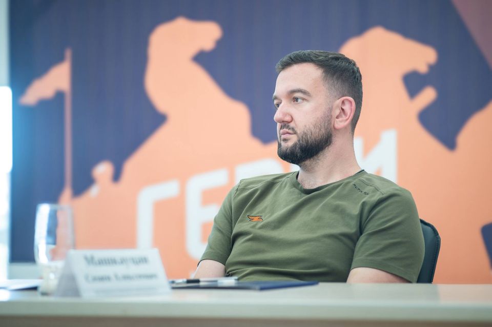 Владимир Сальдо: Провёл совещание по развитию системы регистрации имущественных прав с представителями Росреестра и Правительства области Владимир Сальдо: Провёл совещание по развитию системы регистрации имущественных прав с представителями Росреестра и Правительства области