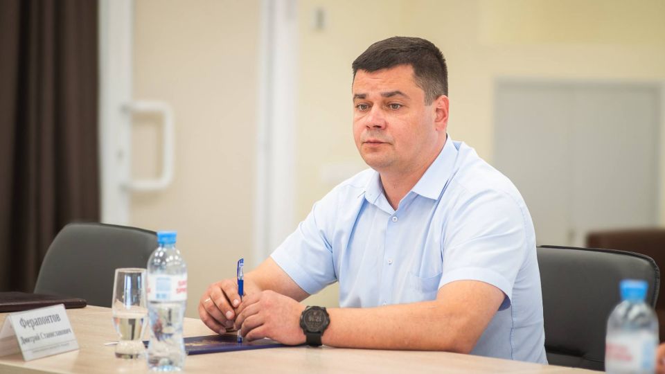 Владимир Сальдо: Провёл совещание по развитию системы регистрации имущественных прав с представителями Росреестра и Правительства области Владимир Сальдо: Провёл совещание по развитию системы регистрации имущественных прав с представителями Росреестра и Правительства области