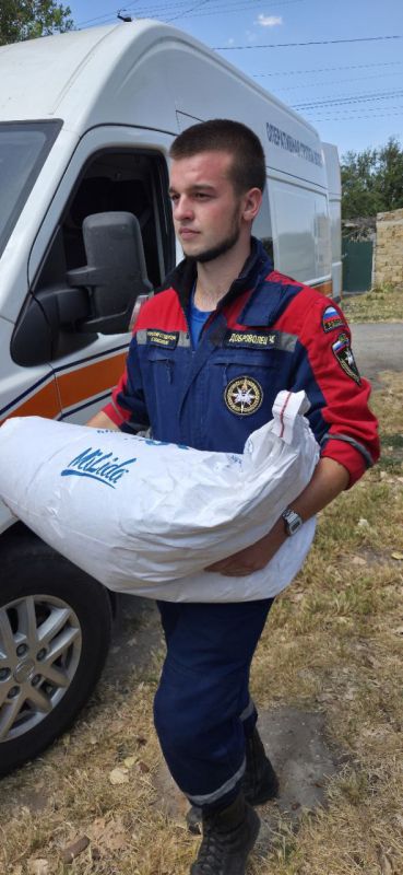 Гуманитарная помощь от регионального штаба #МЫВМЕСТЕ и Херсонского РО ВСКС: помощь дошла до каждого нуждающегося! Гуманитарная помощь от регионального штаба #МЫВМЕСТЕ и Херсонского РО ВСКС: помощь дошла до каждого нуждающегося!