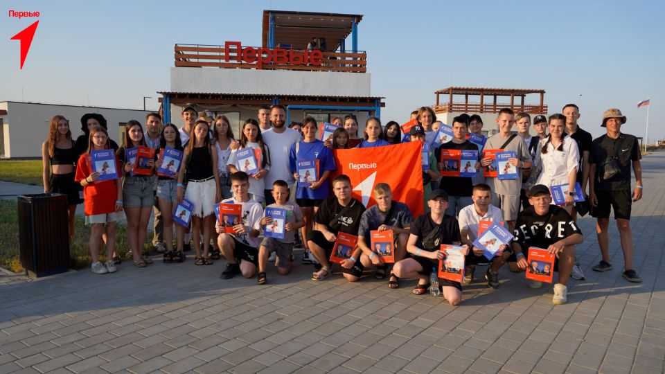Квартирник и креатив: как завершилась образовательная программа в Творческом поселке «Счастливцево» для Первых Херсонской области Квартирник и креатив: как завершилась образовательная программа в Творческом поселке «Счастливцево» для Первых Херсонской области