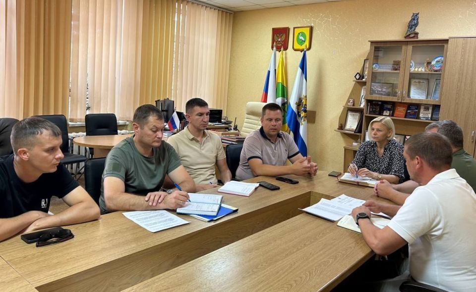 В Чаплинском муниципальном округе прошло заседание комиссии по инвентаризации улично-дорожной сети населенных пунктов и оценке ее технического состояния В Чаплинском муниципальном округе прошло заседание комиссии по инвентаризации улично-дорожной сети населенных пунктов и оценке ее технического состояния