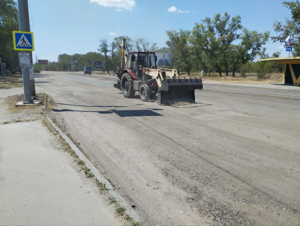 В городском округе город Новая Каховка продолжают работать коммунальные службы В городском округе город Новая Каховка продолжают работать коммунальные службы