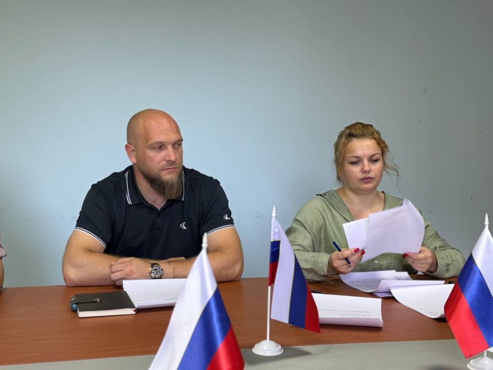 Лилия Пуляева возглавила Чаплинское местное отделение «Единой России» Лилия Пуляева возглавила Чаплинское местное отделение «Единой России»