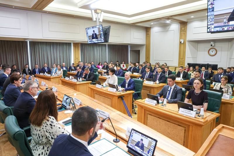 Итоги первого полугодия 2025-го года подвели в Совете Федерации Итоги первого полугодия 2025-го года подвели в Совете Федерации