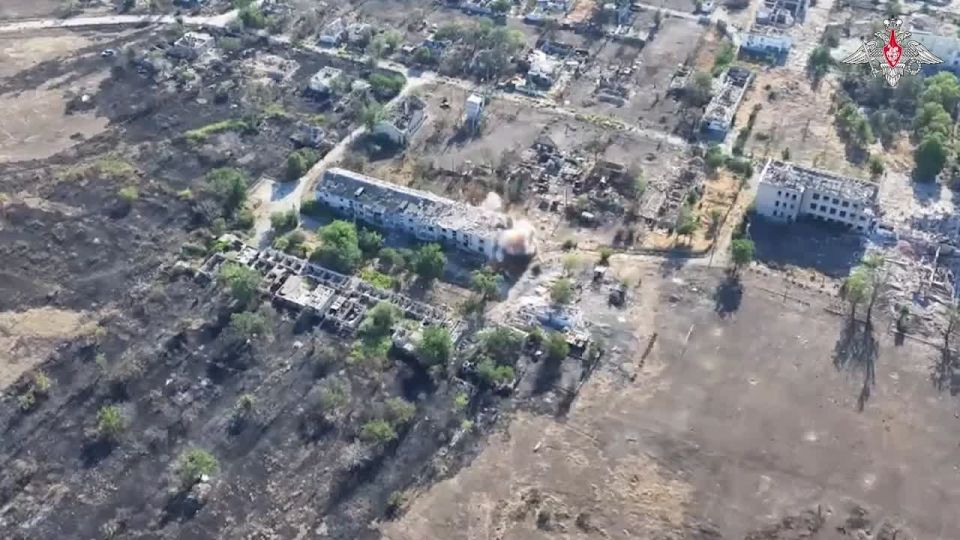 Пункт управления БПЛА 39-й обрбо ВСУ в районе населенного пункта Ольговка в Херсонской области поражен легкой многоцелевой управляемой ракетой класса «воздух-поверхность»