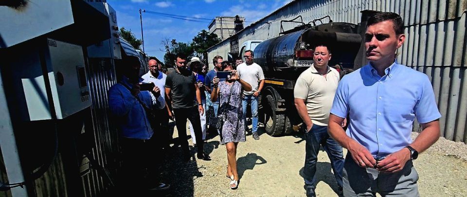 В Херсонской области открылся новый объект в сфере промышленности по производству битумной эмульсии В Херсонской области открылся новый объект в сфере промышленности по производству битумной эмульсии