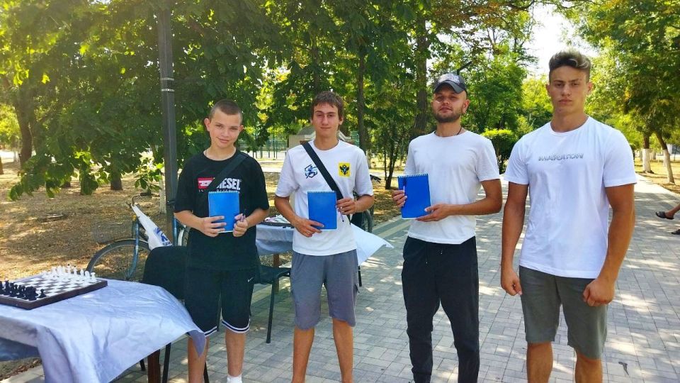Сегодня, 20 июля, поздравляем всех любителей шахмат с Международным днем шахмат! Сегодня, 20 июля, поздравляем всех любителей шахмат с Международным днем шахмат!