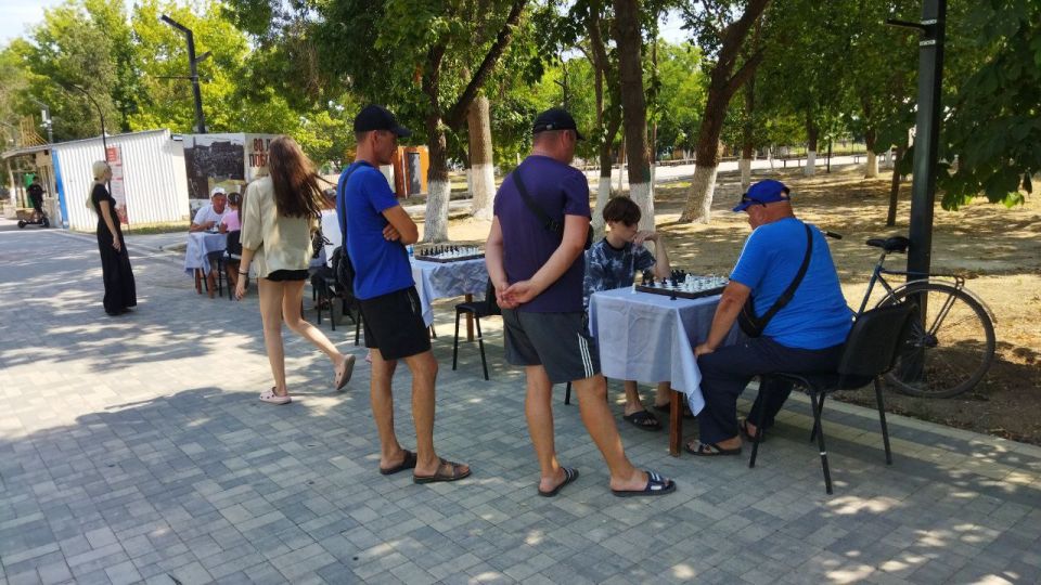 Сегодня, 20 июля, поздравляем всех любителей шахмат с Международным днем шахмат! Сегодня, 20 июля, поздравляем всех любителей шахмат с Международным днем шахмат!