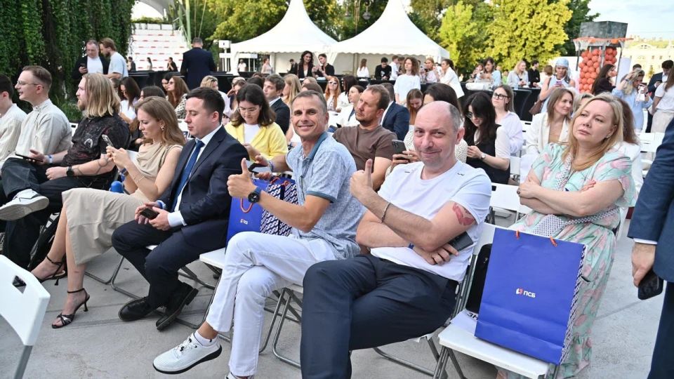 Производитель Херсонской области вошел в ТОП-10 конкурса растущих российских брендов Производитель Херсонской области вошел в ТОП-10 конкурса растущих российских брендов