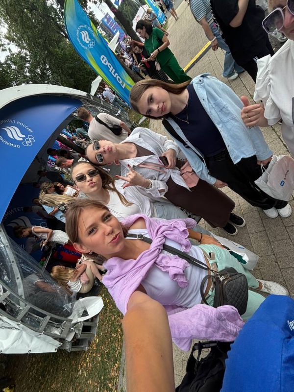 Активисты Херсонской области поделились впечатлениями от VK Fest 2025 в Москве Активисты Херсонской области поделились впечатлениями от VK Fest 2025 в Москве