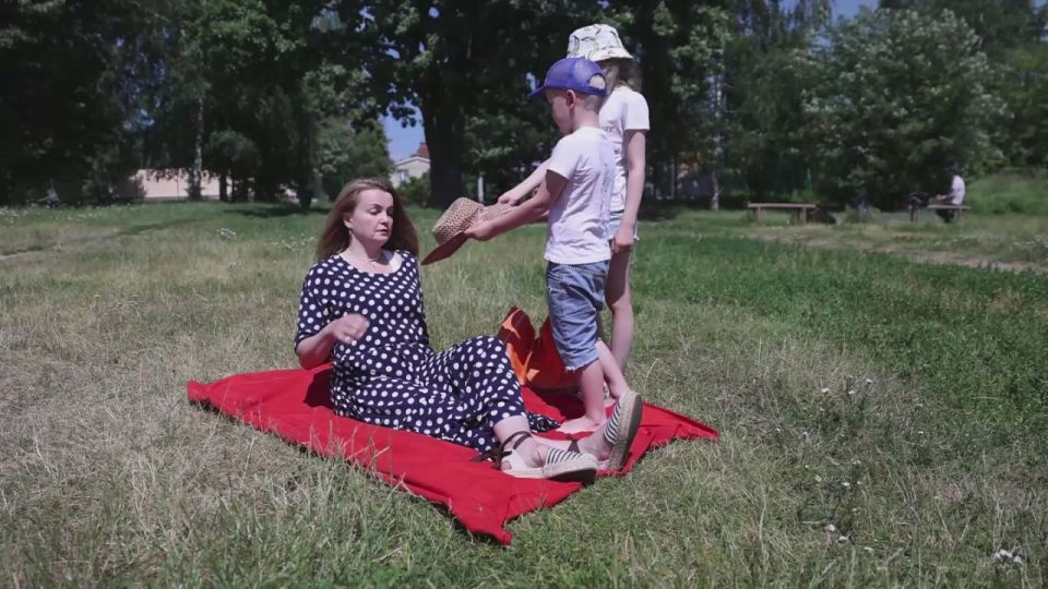 Жаркая и солнечная погода может быть не только приятной, но и опасной