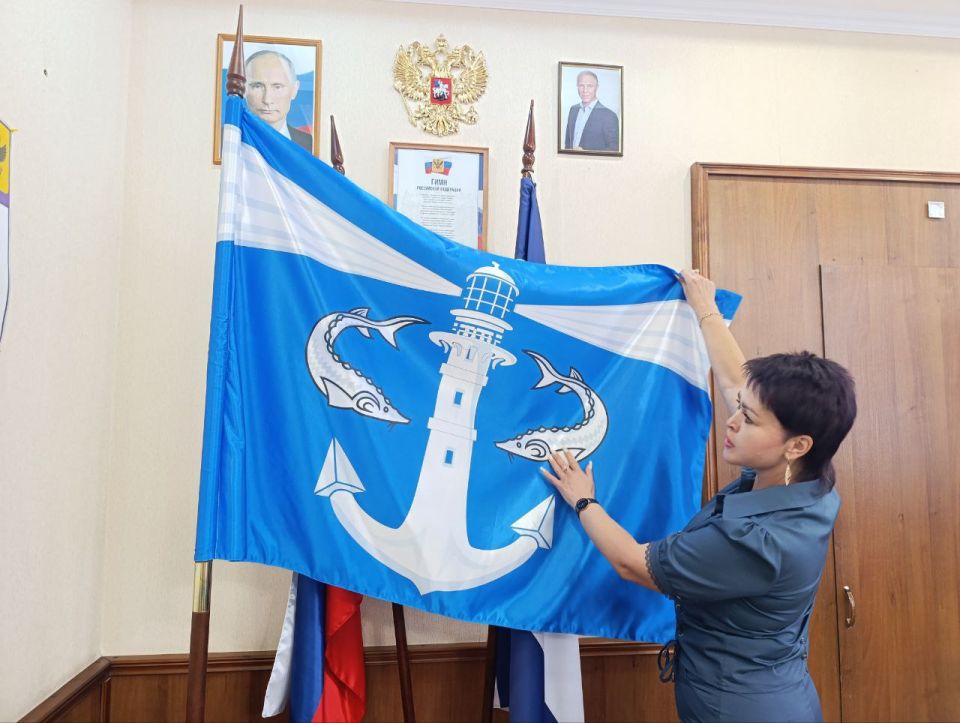 Поселения Крымского района активно помогают Геническому муниципальному округу, собирая и отправляя гуманитарную помощь Поселения Крымского района активно помогают Геническому муниципальному округу, собирая и отправляя гуманитарную помощь