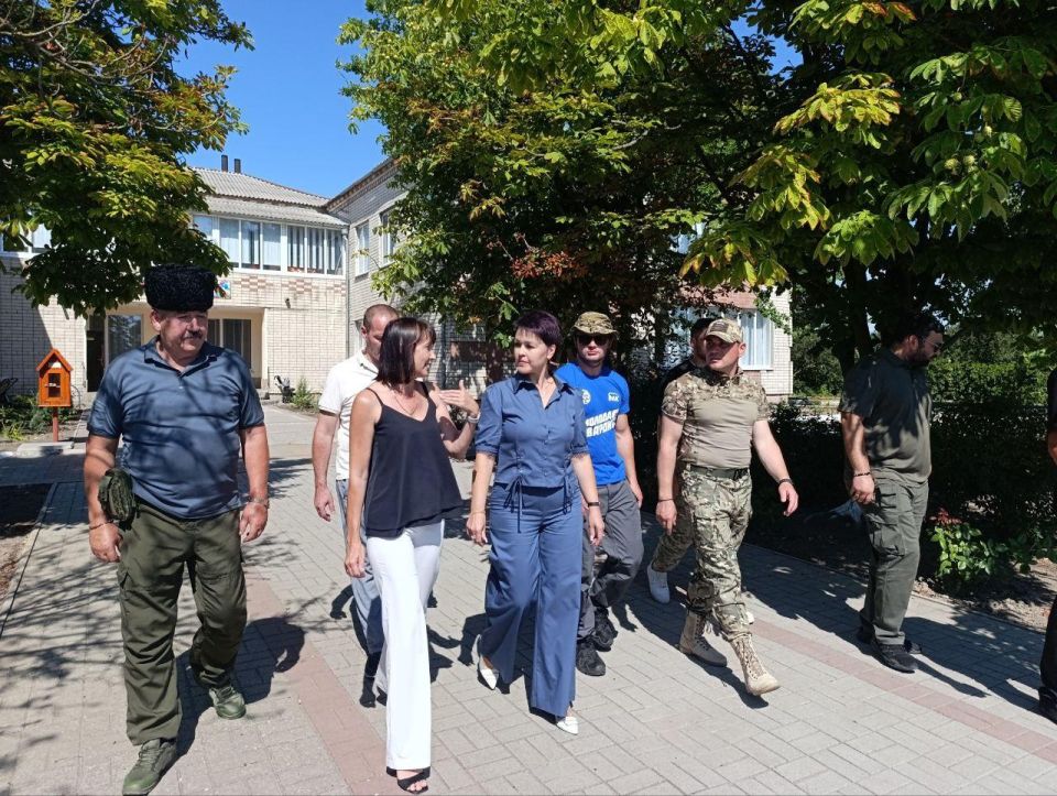 Помощь от поселений Крымского района Кубани доставлена в Геническ Помощь от поселений Крымского района Кубани доставлена в Геническ
