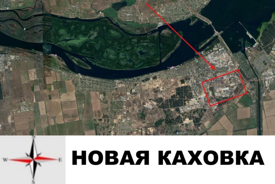 Нацисты укрорейха продолжили наносить целенаправленные удары по транспорту в Новой Каховке Нацисты укрорейха продолжили наносить целенаправленные удары по транспорту в Новой Каховке