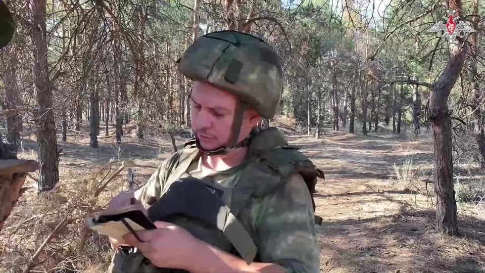 Минобороны России: Расчет орудия «Гиацинт-Б» группировки «Днепр» уничтожил пункт управления БПЛА противника в Херсонской области