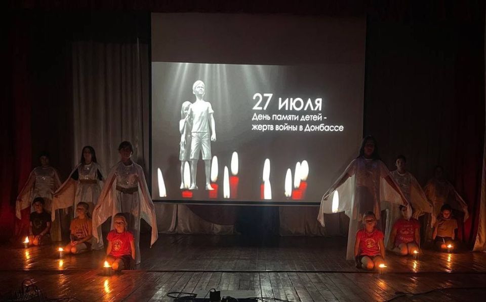 В Вольновском Доме культуры состоялась акция «Ангелы Донбасса» В Вольновском Доме культуры состоялась акция «Ангелы Донбасса»