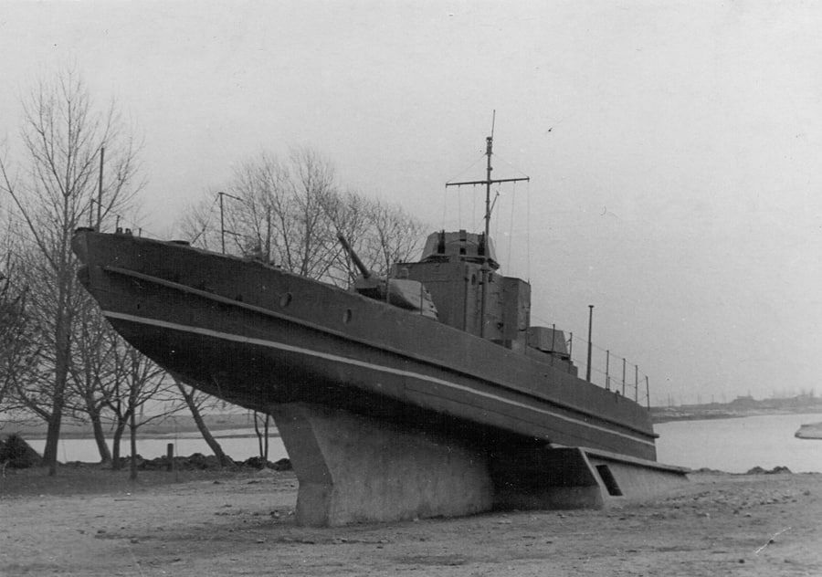 Днепровская флотилия — гордость Советского Военно-Морского Флота Днепровская флотилия — гордость Советского Военно-Морского Флота