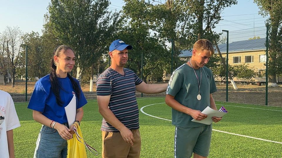 Сборная команда Доброполья и Михайловки победила в муниципальном этапе «Уличной лиги» в Голопристанском округе Сборная команда Доброполья и Михайловки победила в муниципальном этапе «Уличной лиги» в Голопристанском округе