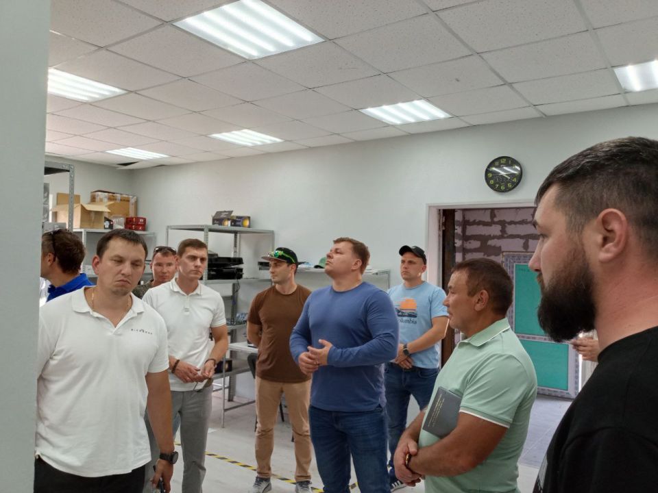 Владимир Сальдо: В Геническе прибыли инвесторы из Санкт-Петербурга и Тамбовской области — продолжаем продвигать Херсонщину как точку притяжения для инвестиций Владимир Сальдо: В Геническе прибыли инвесторы из Санкт-Петербурга и Тамбовской области — продолжаем продвигать Херсонщину как точку притяжения для инвестиций