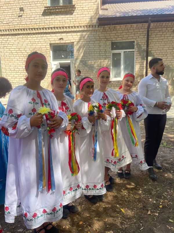 Сегодня в с. Григорьевка Чаплинского муниципального округа состоялся фееричный, региональный фестиваль «Золото Таврии»- праздник музыки и народных талантов Сегодня в с. Григорьевка Чаплинского муниципального округа состоялся фееричный, региональный фестиваль «Золото Таврии»- праздник музыки и народных талантов