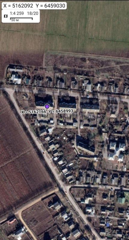 Херсонское направление.. н.п.Днепровское. Операторы 18 ОА ГВ "Днепр" выявили перемещение техники противника на правом берегу. После доразведки и подтверждения цель была уничтожена нашей артиллерией. Отличная работа всех... Херсонское направление.. н.п.Днепровское. Операторы 18 ОА ГВ "Днепр" выявили перемещение техники противника на правом берегу. После доразведки и подтверждения цель была уничтожена нашей артиллерией. Отличная работа всех...