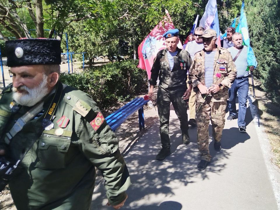 Сдержанно и деловито отметили 95 годовщину создания Воздушно-десантных войск Сдержанно и деловито отметили 95 годовщину создания Воздушно-десантных войск