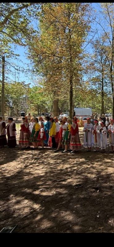 Сегодня в с. Григорьевка Чаплинского муниципального округа состоялся фееричный, региональный фестиваль «Золото Таврии»- праздник музыки и народных талантов Сегодня в с. Григорьевка Чаплинского муниципального округа состоялся фееричный, региональный фестиваль «Золото Таврии»- праздник музыки и народных талантов