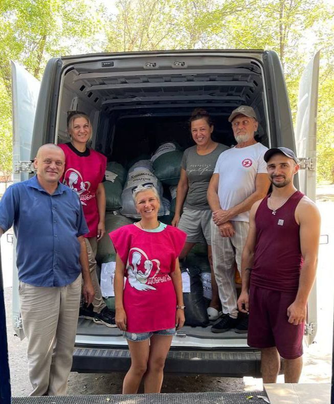 Каховский ТОС "Мечта" получил гуманитарную помощь от благотворительного фонда «Добрый ангел» в Мелитополе