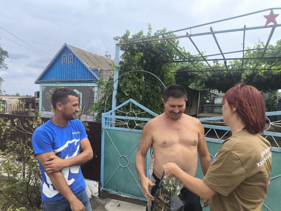Поздравляем с праздником железной дороги! Поздравляем с праздником железной дороги!