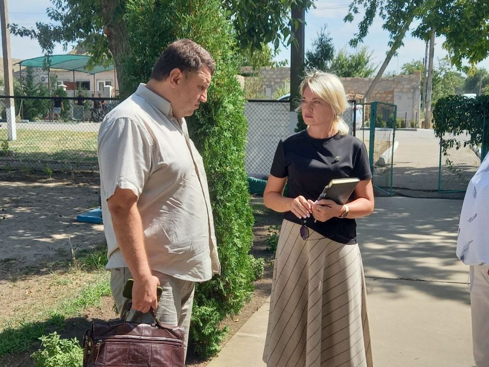 В Красненском детском саду, реконструируемом в рамках проекта Единой России «Новая школа», идут кровельные работы В Красненском детском саду, реконструируемом в рамках проекта Единой России «Новая школа», идут кровельные работы