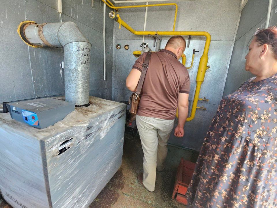 В Чаплинском муниципальном округе проходит осмотр подготовленности образовательных учреждений к новому учебному году В Чаплинском муниципальном округе проходит осмотр подготовленности образовательных учреждений к новому учебному году