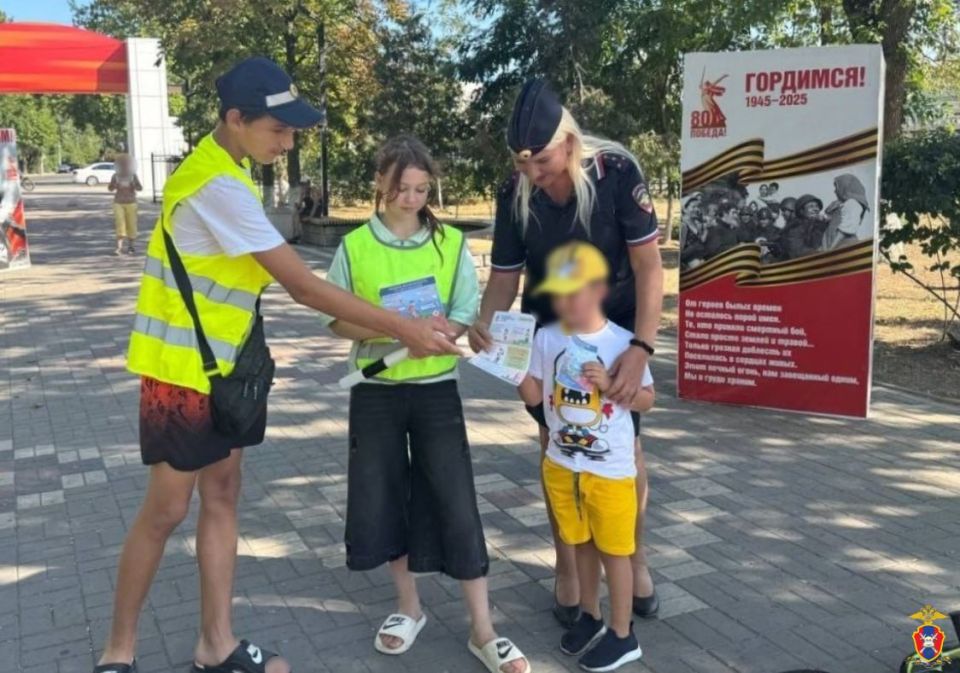 В Херсонской области госавтоинспекторы провели акцию «Безопасность на дорогах» В Херсонской области госавтоинспекторы провели акцию «Безопасность на дорогах»