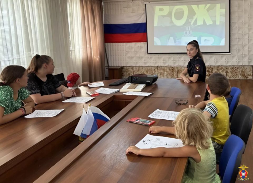 В Каховском муниципальном округе госавтоинспекторы провели мероприятие