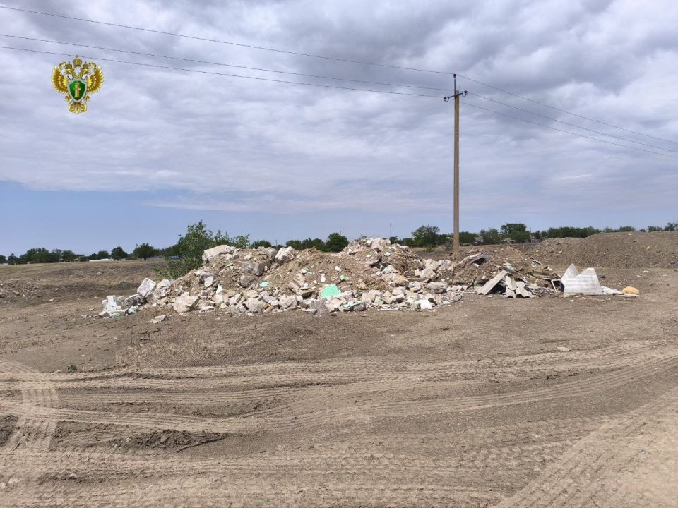 В Ивановском муниципальном округе по требованию прокуратуры ликвидирована несанкционированная свалка бытовых отходов