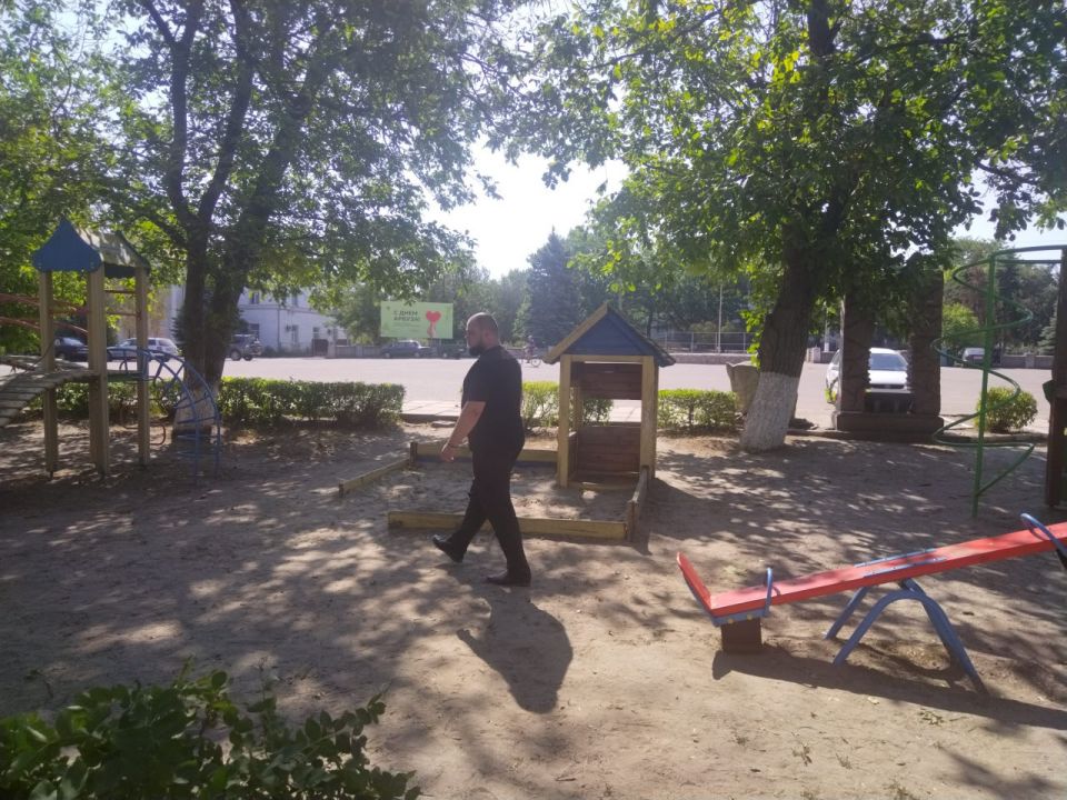 По инициативе политической партии «ЕДИНАЯ РОССИЯ» стартовал комплекс проверок, направленных на оценку уровня безопасности мест отдыха и оздоровления, объектов городской среды, предназначенных для детей, а также важных... По инициативе политической партии «ЕДИНАЯ РОССИЯ» стартовал комплекс проверок, направленных на оценку уровня безопасности мест отдыха и оздоровления, объектов городской среды, предназначенных для детей, а также важных...