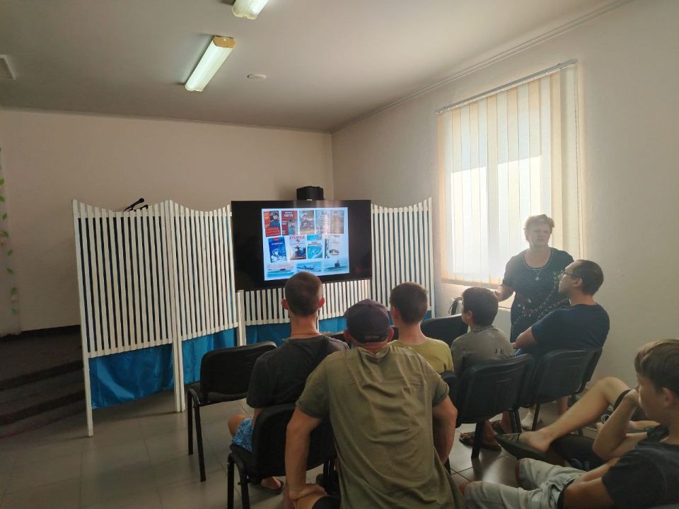 Александр Дудка: Морская слава России: познавательный час в Краснянском СДК Александр Дудка: Морская слава России: познавательный час в Краснянском СДК