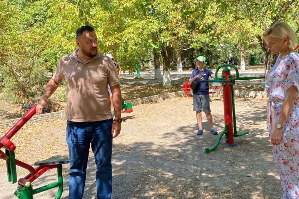 В Донбассе и в Новороссии проверили 759 объектов детской инфраструктуры в рамках проекта "Безопасность детства" В Донбассе и в Новороссии проверили 759 объектов детской инфраструктуры в рамках проекта "Безопасность детства"