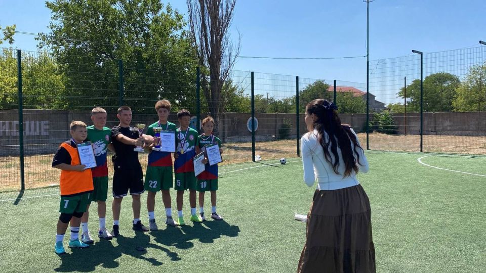 Победителем «Уличной лиги» в Чаплинском округе стала команда «Виктория» из поселка Аскания-Нова Победителем «Уличной лиги» в Чаплинском округе стала команда «Виктория» из поселка Аскания-Нова