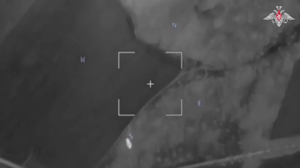 Минобороны России: Операторы ударных дронов продолжают охоту